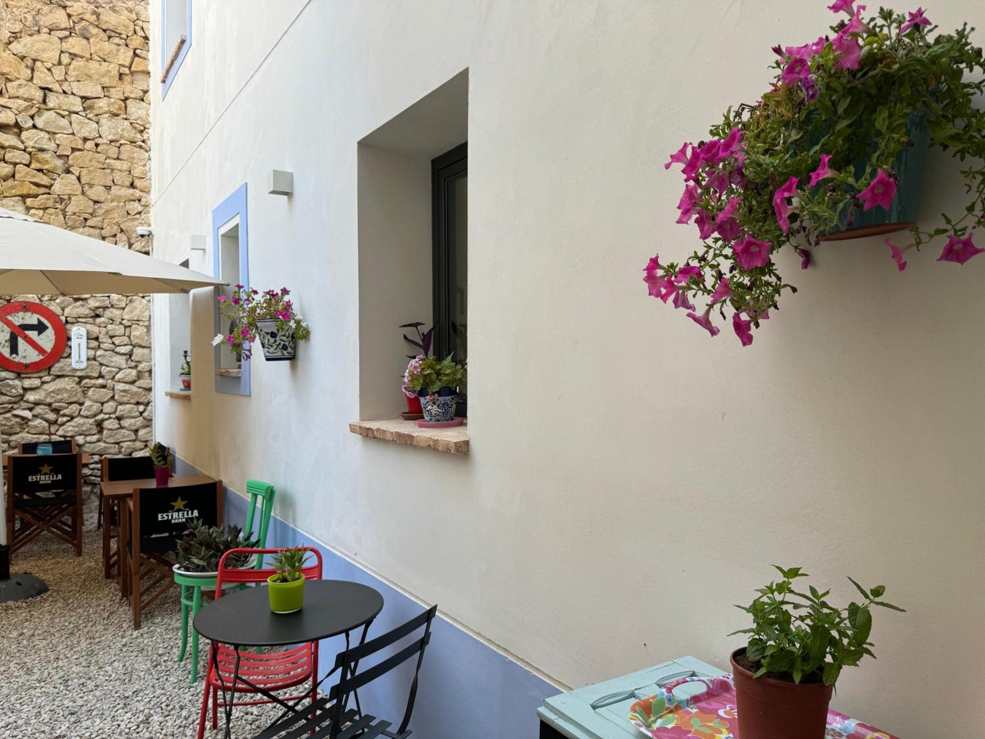 Casa Don Pelayo Boutique Apartments & Cafe Valderrobres Luaran gambar